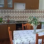 Renaissance With Terrace & Garden *