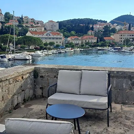 Appartement Renaissance With Terrace & Garden