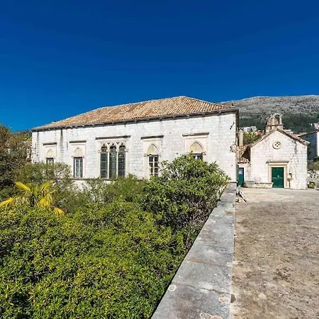 Renaissance With Terrace & Garden דוברובניק