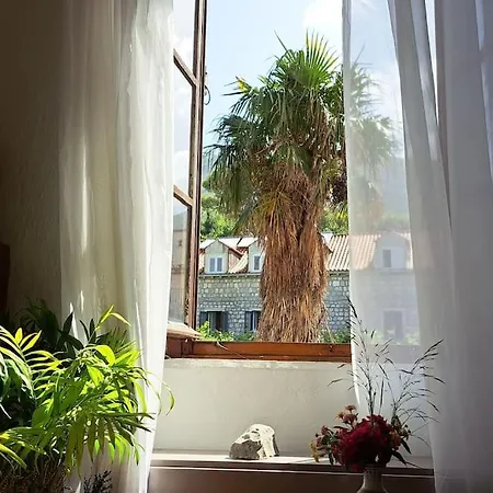 דירה Renaissance With Terrace & Garden דוברובניק