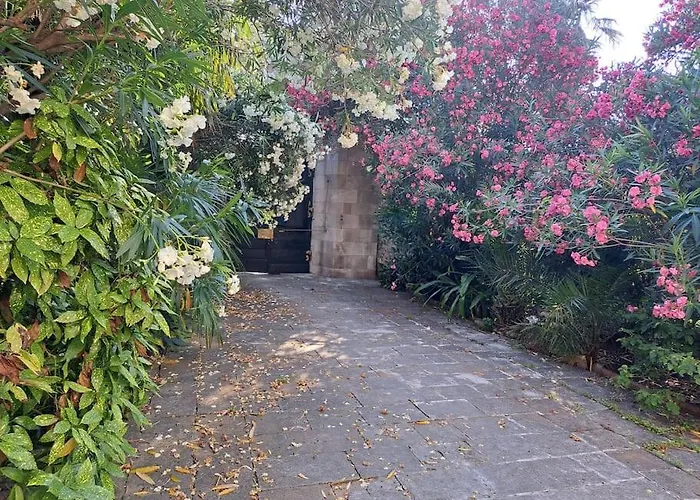 Renaissance With Terrace & Garden Apartment Dubrovnik