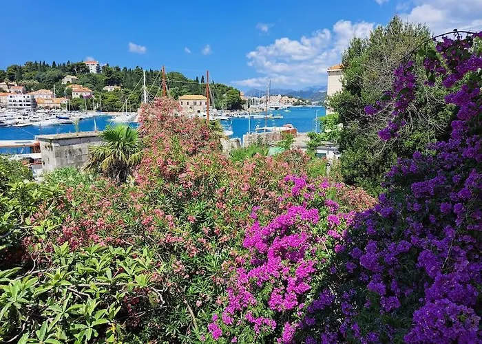 Renaissance With Terrace & Garden * Dubrovnik