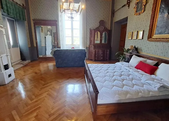 アパート Renaissance With Terrace & Garden