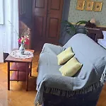 Renaissance With Terrace & Garden *